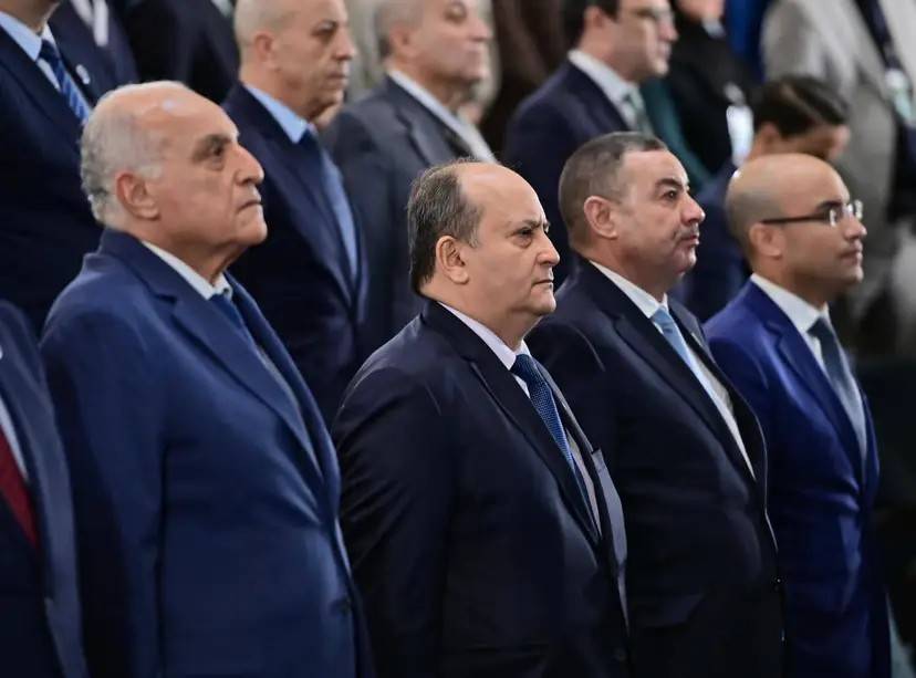 بتكليف من السيد رئيس الجمهورية، السيد الوزير الأول، يشرف على الافتتاح الرسمي لأشغال ندوة رؤساء المراكز القنصلية